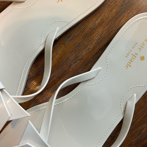 Kate Spade New York Women’s Size 11 Flip Flops Bow Bride Wedding Summer - Picture 9 of 10
